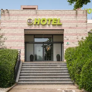 Hotel B&B Hotel Faenza, Faenza